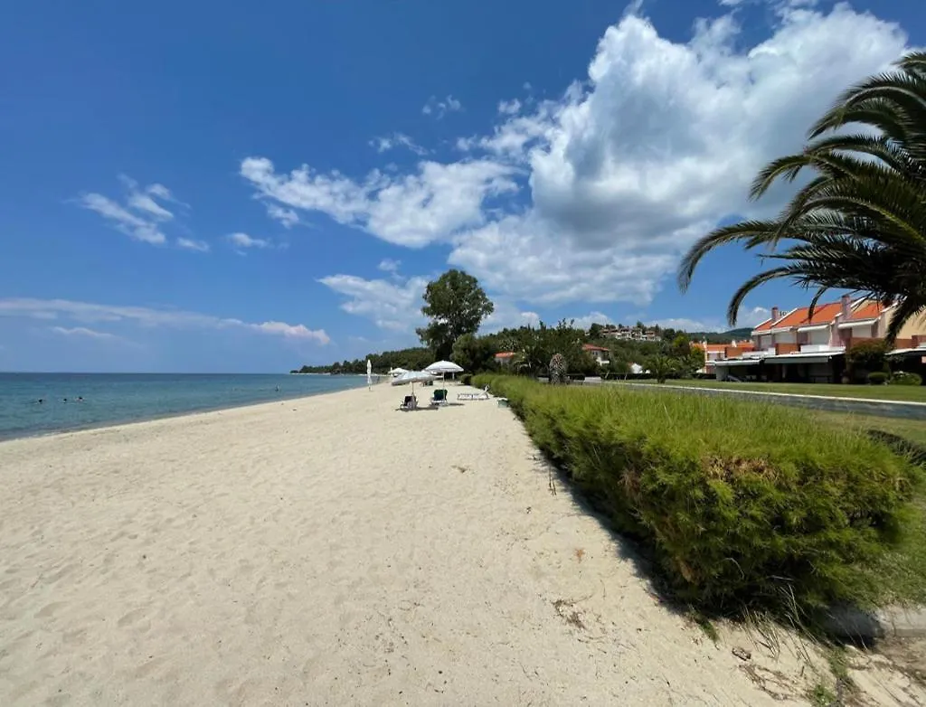 Stunning Beachfront Villa For Rent Metokhion Konstamonitou 0*,  Greece