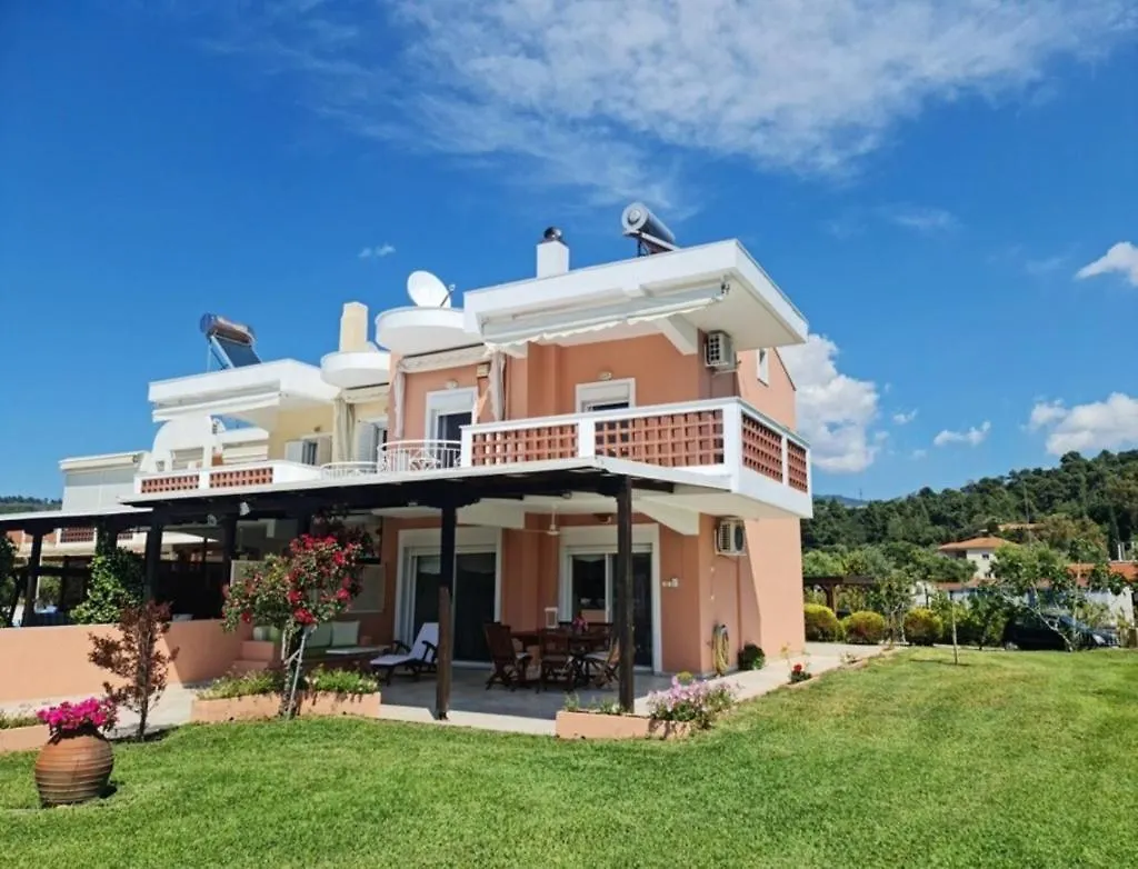 Stunning Beachfront Villa For Rent Metokhion Konstamonitou 0*,  Greece